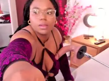 Chaturbate Nude Webcam of makena_gh