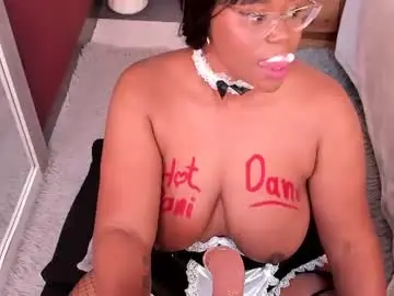 Chaturbate Sex Cam of makena_gh