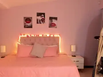 Chaturbate Watch Live Sex Cams of emily_warren__