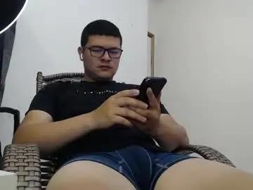 Chaturbate Live Porn of david_smit_