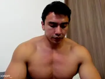 Chaturbate Watch Live Sex Cams of eithanconor1