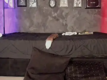 Chaturbate Sex Cam of kira_vex