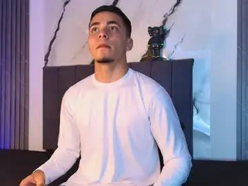 Chaturbate Sex Chat of thomass_conor