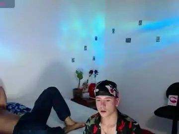 Chaturbate Live Porn of dominic_hanks