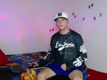 Chaturbate Free Live Porn of dominic_hanks