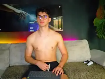 Chaturbate Sex Cam of maisonbastian
