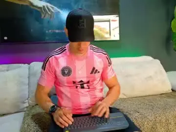 Chaturbate Free Porn Cam of maisonbastian