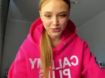 Chaturbate Live Porn of flooora_0