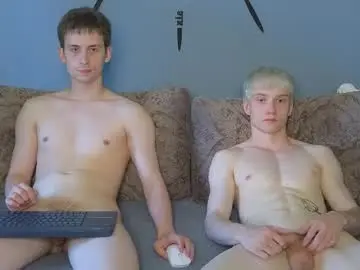 Chaturbate Watch Live Sex Cams of pupsenish