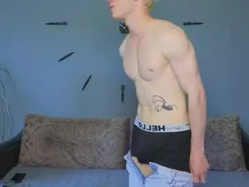 Chaturbate Adult Video Chat of pupsenish