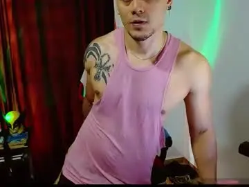 Chaturbate Sex Cam of loganandrwz
