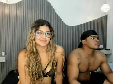 Chaturbate Live Sex Cam of rose_bluet