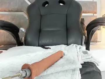 Chaturbate Adult Webcam of slut_milf_