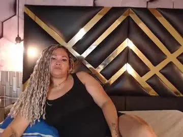 Chaturbate Adult Video Chat of samira_lennox
