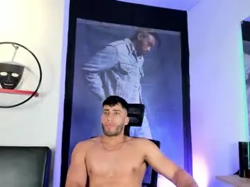 Chaturbate Best live sex cam show of gato_pascal
