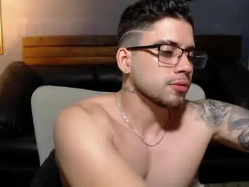 Chaturbate Watch Live Sex Cams of mike_montoya