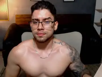 Chaturbate Best live sex cam show of mike_montoya