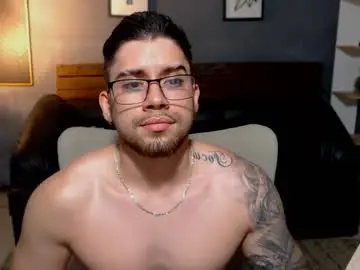 Chaturbate Watch Live Sex Cams of mike_montoya