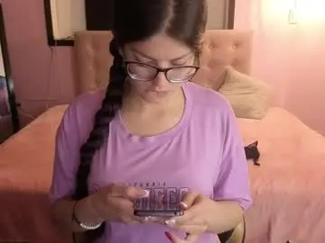 Chaturbate Watch Live Sex Cams of sara_valderrama_