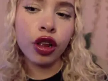 Chaturbate Live Porn of haelycute
