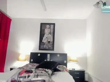 Chaturbate Sex Chat of isis_shine