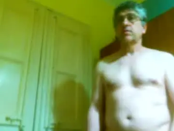 Chaturbate Free Porn Cam of 41bigdick41