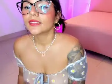 Chaturbate Adult Webcams of lilyy_joness