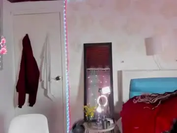 Chaturbate Best live sex cam show of caramel_kiss_