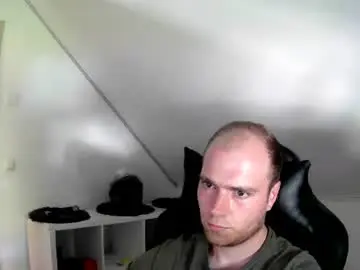 Chaturbate Nude Webcam of j_german783377