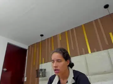 Chaturbate Adult Webcam of miacours