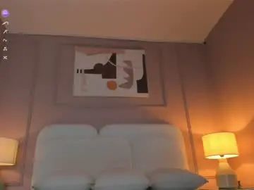 Chaturbate Live Sex Cam of aria_greco