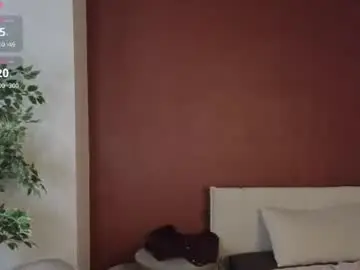 Chaturbate Watch Live Sex Cams of lovvingwhisperr