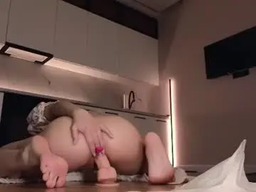 Chaturbate Best live sex cam show of ella_lee15