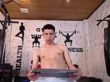Chaturbate Live Sex of lucca_moreti