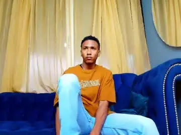Chaturbate Nude Webcam of ethan_fox11