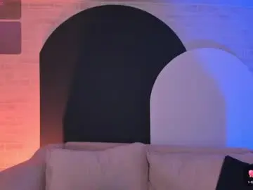 Chaturbate Live Sex Cam of violetthansson