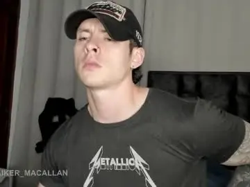 Chaturbate Live Sex Cam of jhonny_macallan