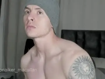 Chaturbate Nude Webcam of jhonny_macallan
