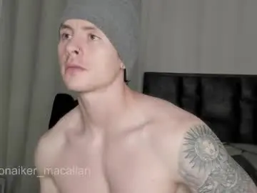 Chaturbate Sex Cam of jhonny_macallan