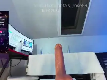 Chaturbate Sex Chat of petals_rose99