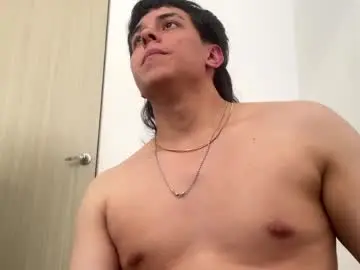 Chaturbate Live Sex Cam of magic_tony