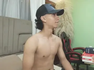 Chaturbate Best live sex cam show of ricky_backus