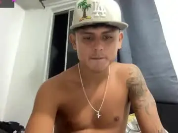 Chaturbate Free Porn Cam of bob_pettersonn