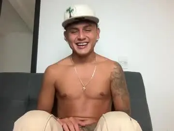 Chaturbate Private Sex Chat of bob_pettersonn