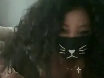 Chaturbate Nude Webcam of plushiedollxoxo