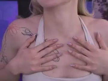 Chaturbate Best live sex cam show of aurorawrenfield