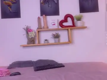 Chaturbate Best live sex cam show of nairagold_
