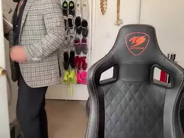 Chaturbate Live Sex Cam of brettmycles