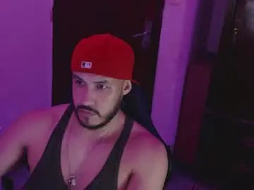 Chaturbate Nude Webcam of casas_oom