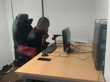 Chaturbate Live Sex Cam of masterdomfuck
